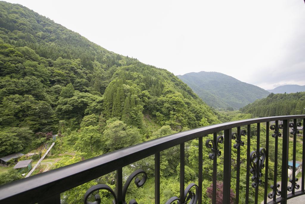 亚克达克奥库希达花园酒店 高山 外观 照片